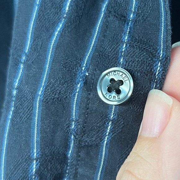 Michael Kors M Long Sleeve Navy Button Up Shirt - Picture 3 of 6